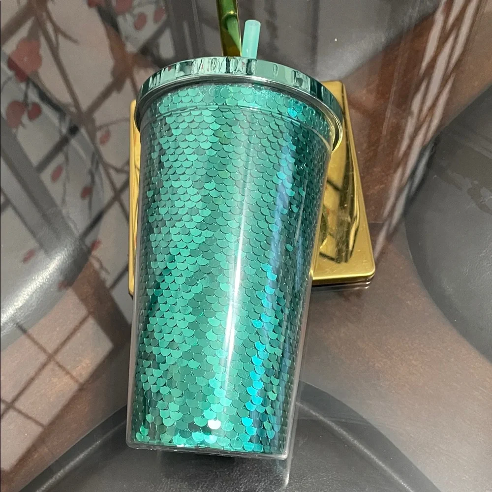 Green Sequin Tumbler with Straw - Sparkling Drink Cup
